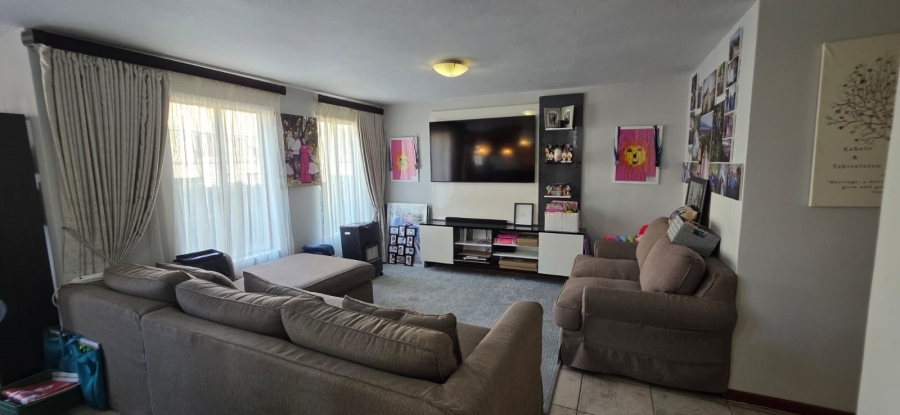 3 Bedroom Property for Sale in Melodie North West